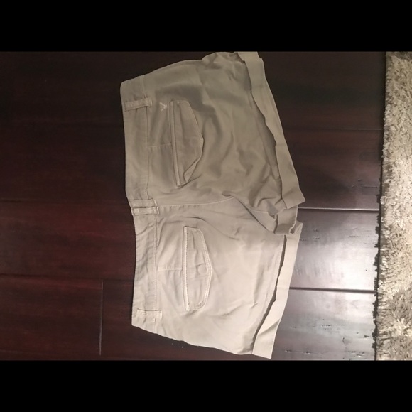 American Eagle Gray Shorts- size 4 - Picture 5 of 6